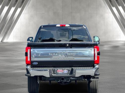 Agate Black Metallic 2025 Ford F-250 King Ranch