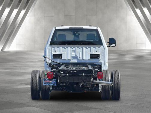 Oxford White 2026 Ford F-450 XL