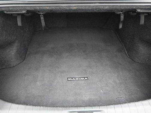 2021 Nissan Maxima SR