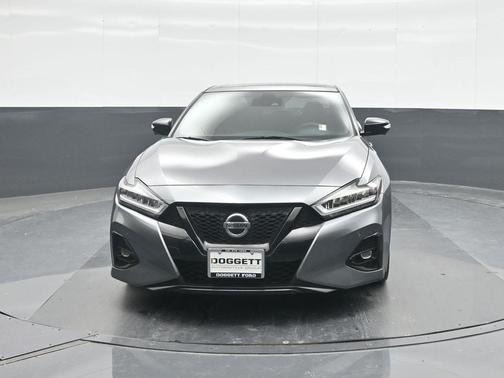 2021 Nissan Maxima SR