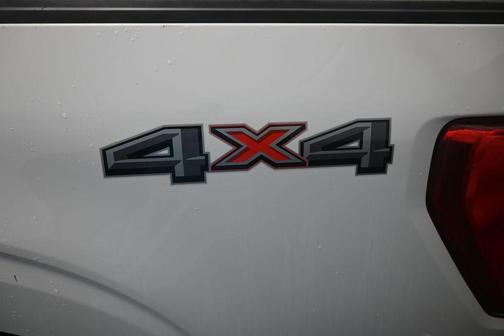 Oxford White 2023 Ford F-150 XL