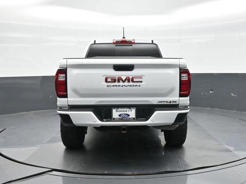 2024 GMC Canyon AT4X