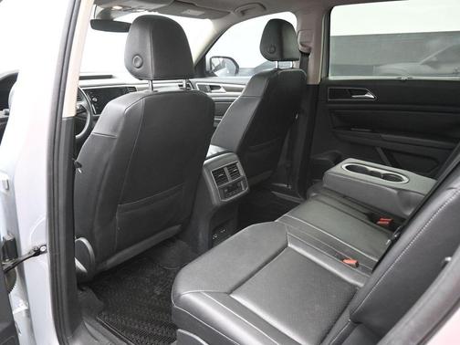Reflex Silver Metallic 2019 Volkswagen Atlas 3.6L SEL