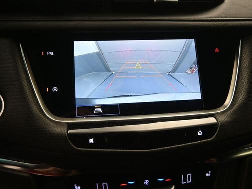 2022 Cadillac XT5 Luxury
