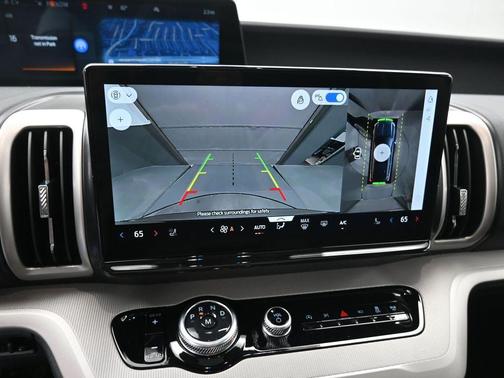 Agate Black Metallic 2025 Ford Expedition Active