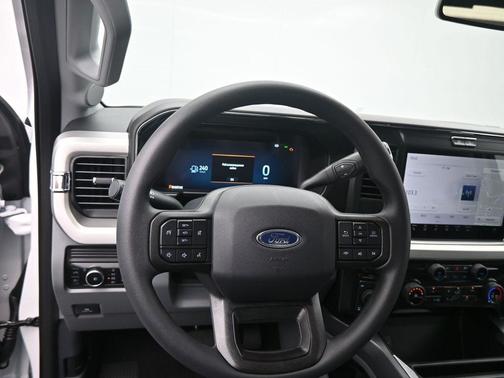 2025 Ford F-350 XLT