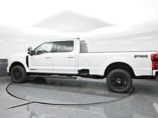 2025 Ford F-350 XLT