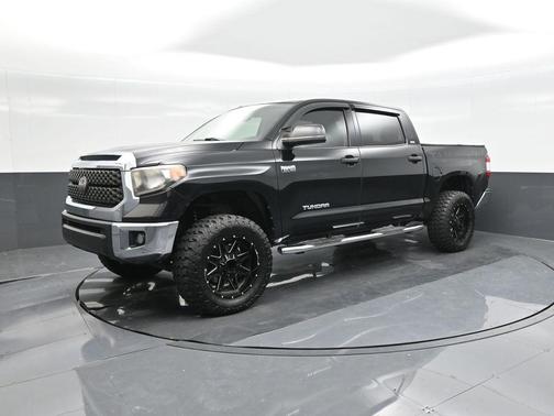 2018 Toyota Tundra SR5