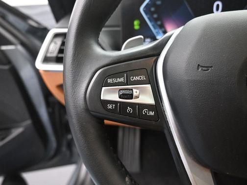 2024 BMW 330 i