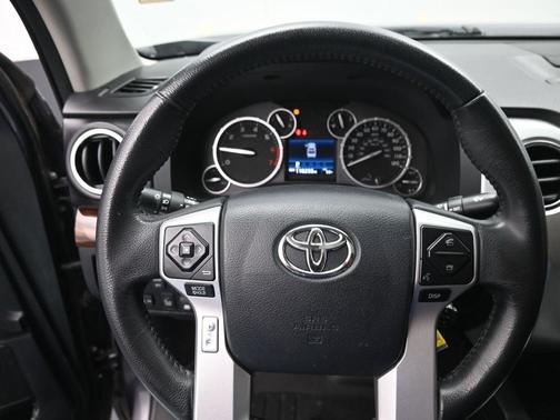 2017 Toyota Tundra Limited