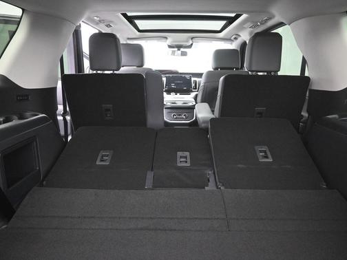 Agate Black Metallic 2025 Ford Expedition Active