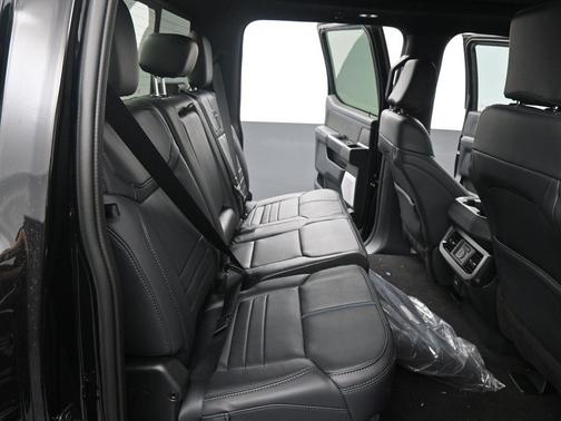 2025 Ford F-250 Platinum
