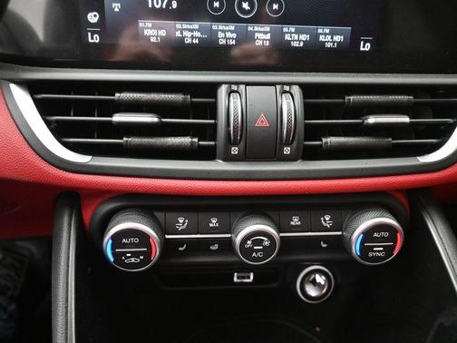 2021 Alfa Romeo Giulia Ti