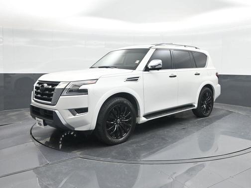 2023 Nissan Armada Platinum