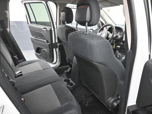 2011 Jeep Compass Base