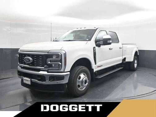 Star White 2026 Ford F-350 King Ranch