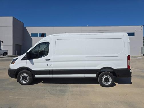 2025 Ford Transit-250 148 WB Medium Roof Cargo