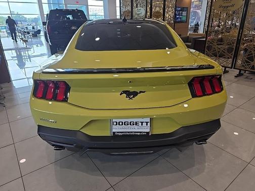 2025 Ford Mustang EcoBoost Premium