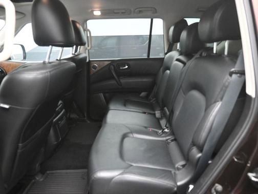 2022 Nissan Armada SL