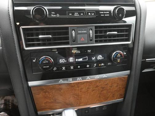 2022 Nissan Armada SL