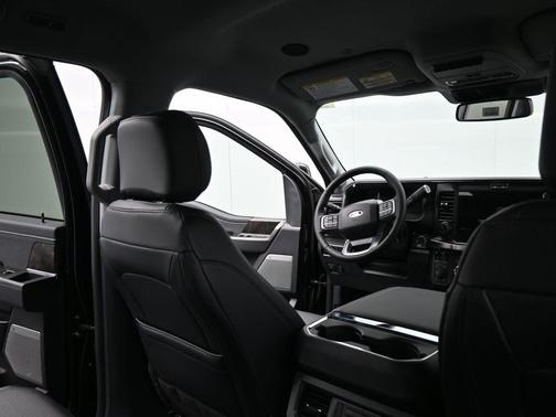 2025 Ford F-350 Lariat Super Duty