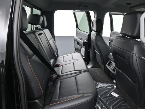 2025 Ford F-350 Lariat Super Duty