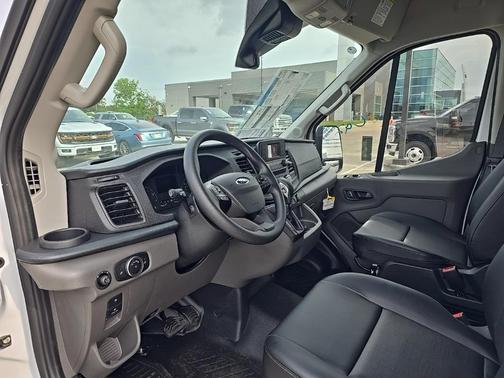 2025 Ford Transit-350 Base