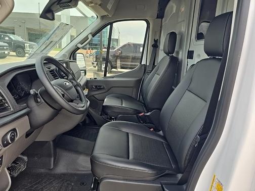 2025 Ford Transit-350 Base