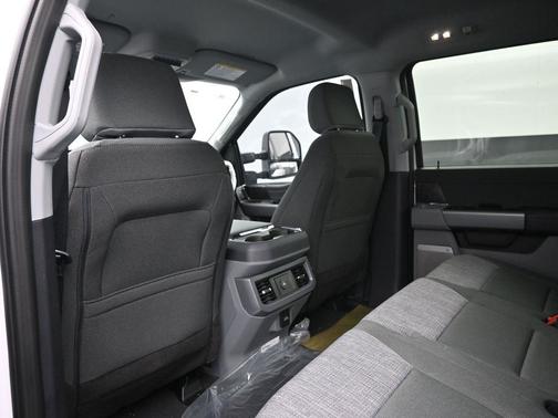 2025 Ford F-350 XLT