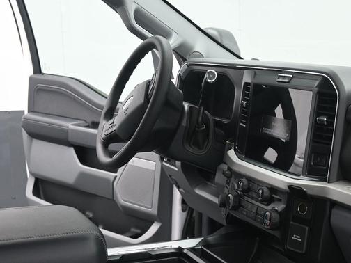 2025 Ford F-350 XLT