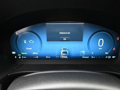 2025 Ford Escape ST-Line Elite