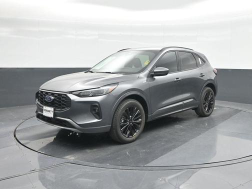 2025 Ford Escape ST-Line Elite