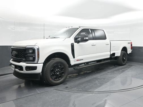 2025 Ford F-350 Lariat Super Duty