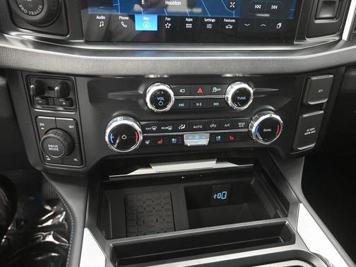2025 Ford F-250 Platinum