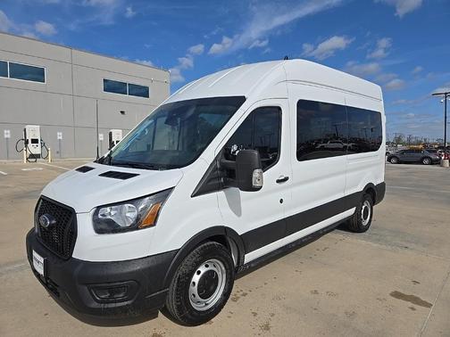 2025 Ford Transit-350 XL