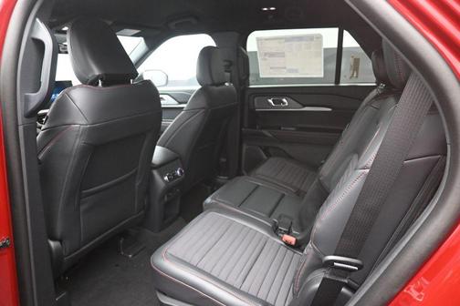 Rapid Red Metallic Tinted Clearcoat 2026 Ford Explorer ST-Line