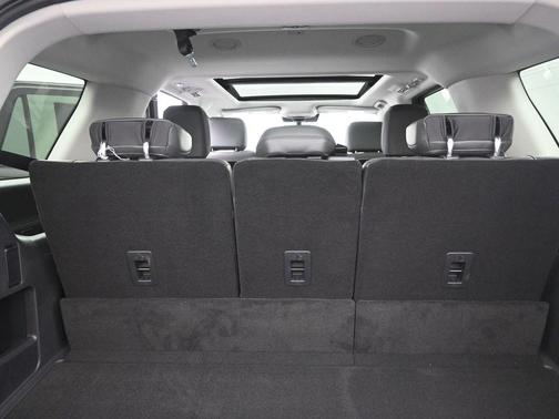 Agate Black Metallic 2025 Ford Expedition Active