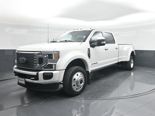 2022 Ford F-450 Platinum