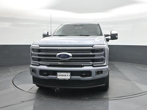 2026 Ford F-350 Platinum
