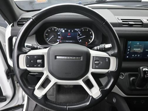 2022 Land Rover Defender 90 Standard