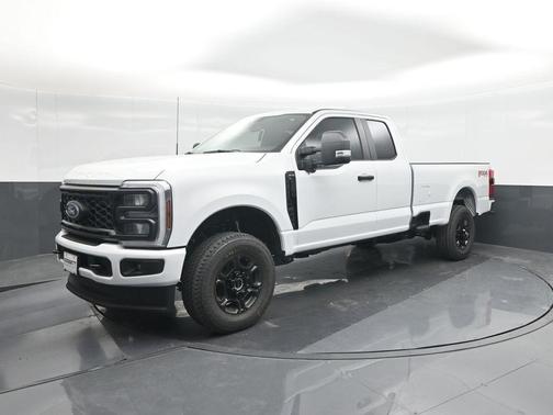 2025 Ford F-250 XL