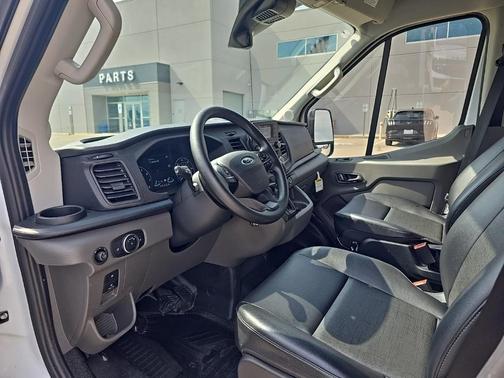 2025 Ford Transit-350 Base
