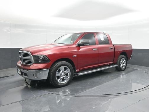 2015 RAM 1500 SLT