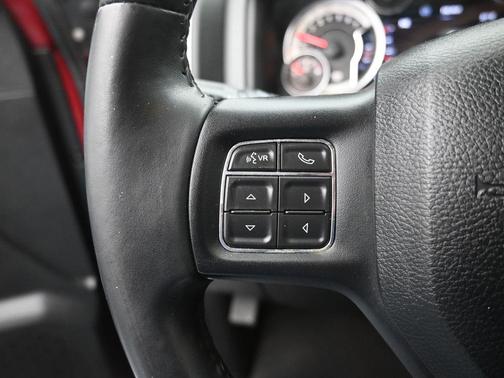 2015 RAM 1500 SLT