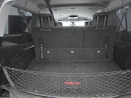 2016 GMC Yukon XL SLE