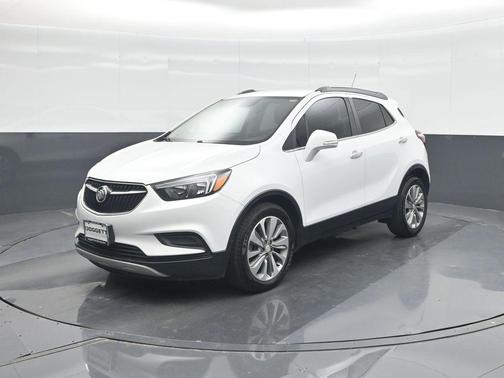 Summit White 2018 Buick Encore Preferred