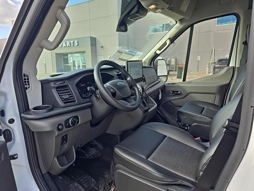 2025 Ford Transit-250 148 WB Medium Roof Cargo