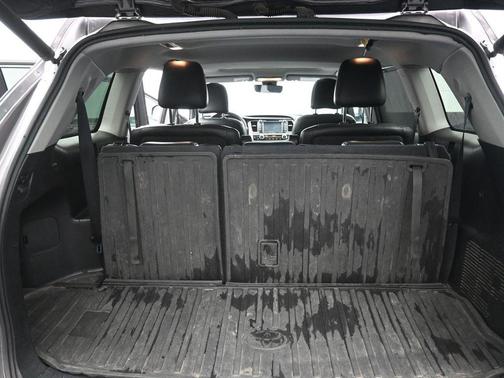 2017 Toyota Highlander 