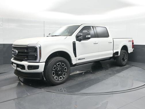 2025 Ford F-250 Platinum