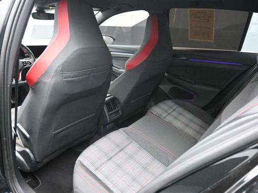 2024 Volkswagen Golf GTI 2.0T S